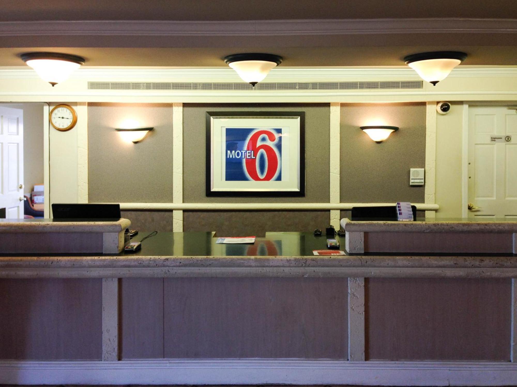 Motel 6-Monroe, La Екстериор снимка